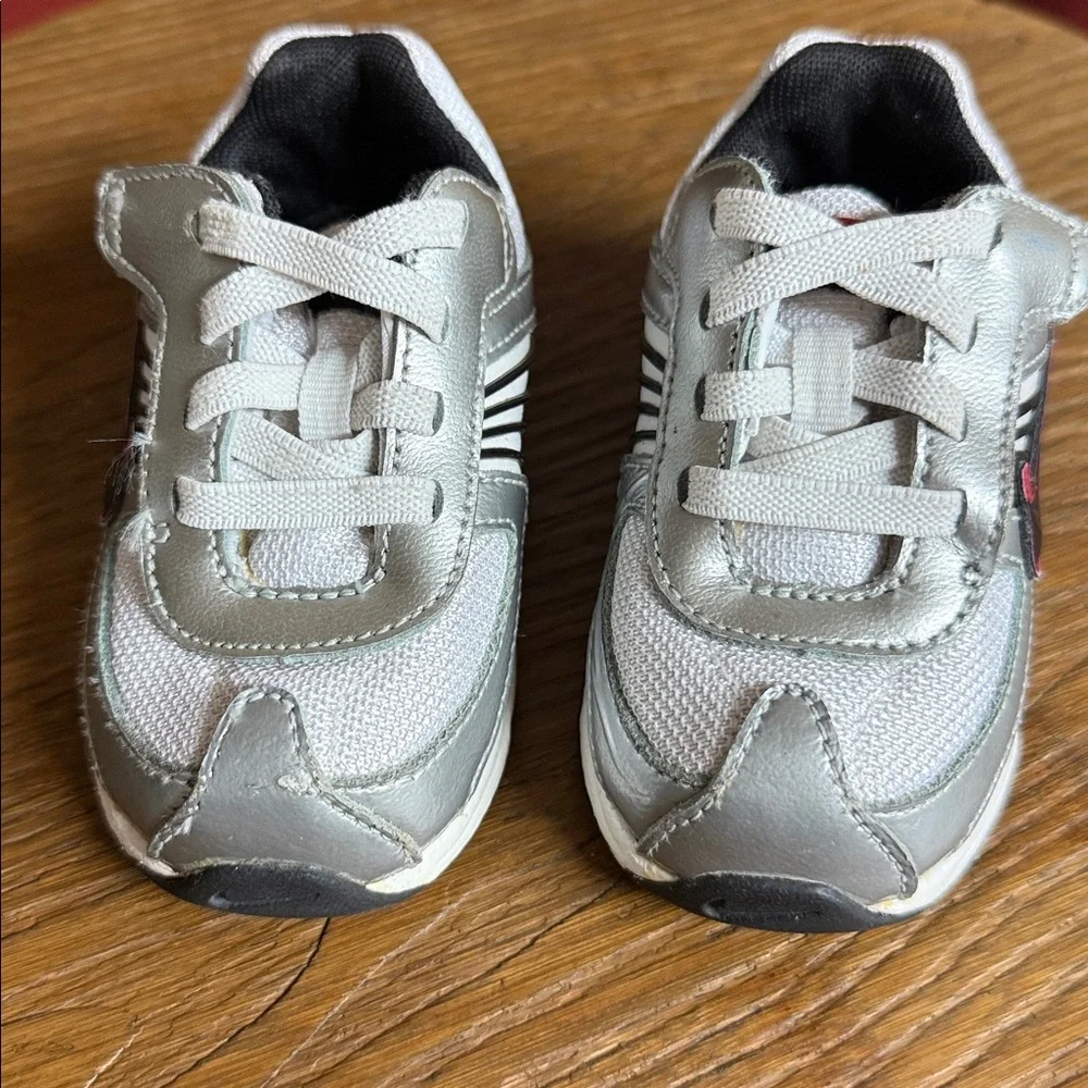 Nike Silver / Black and red Kids' Sneakers